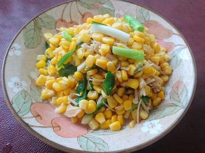 參考食譜 : 金針菇炒玉米粒