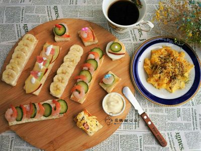 早餐：鮮蔬全麥土司拼盤+黑咖啡