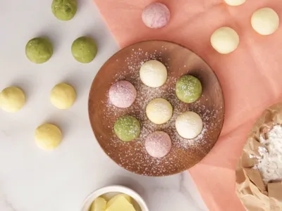 參考食譜 : 彩色雪球餅乾