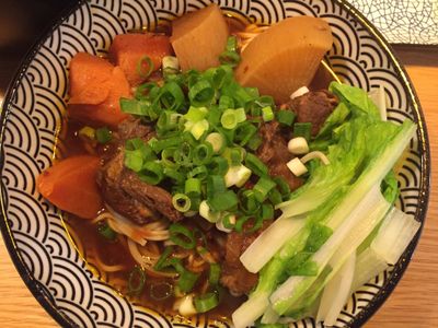 參考食譜 : 紅燒牛肉麵