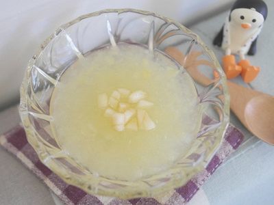 寳寶副食品「蘋果甜湯」熱呼呼好暖胃 ♪