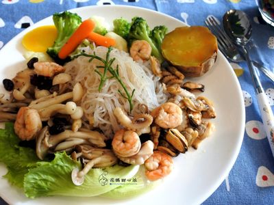 紅酒醋海鮮拌麵