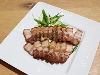參考食譜 : 客家鹹豬肉