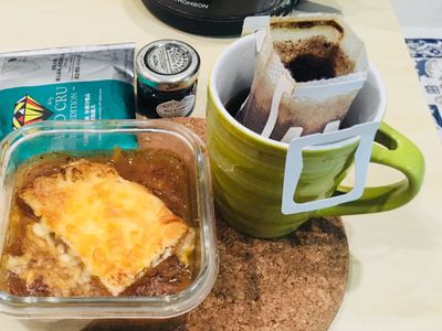 參考食譜 : 深夜法式洋蔥湯