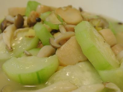 參考食譜 : [好菇道菇idea] 絲絲入菇