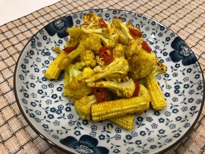 //宵夜桌//咖喱烤花椰