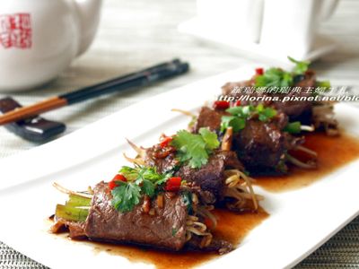 參考食譜 : [好菇道菇idea]舞菇鮮蔬牛肉卷