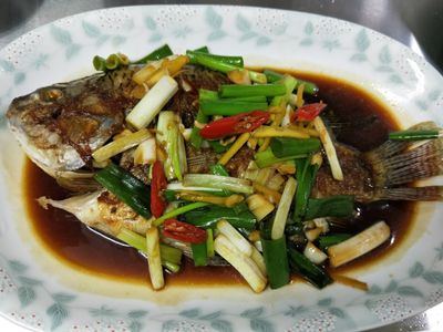 參考食譜 : 紅燒糖醋吳郭魚