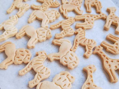 參考食譜 : 寶寶版壓模餅乾