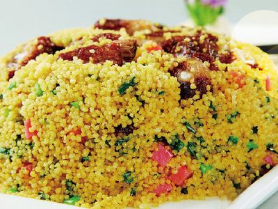 排骨云硒黄金粥焖饭