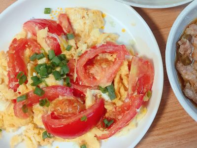 參考食譜 : 無番茄醬的番茄炒蛋