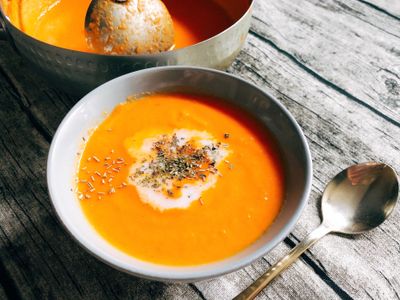 參考食譜 : 紅蘿蔔蕃茄洋蔥濃湯