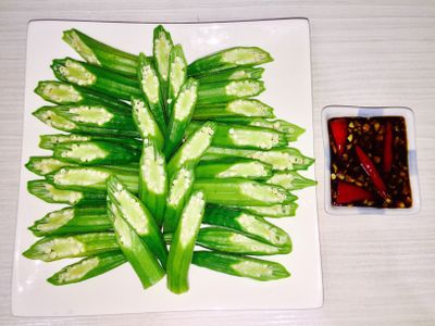 綠煙火秋葵冷盤