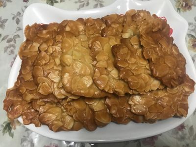 參考食譜 : ♡杏仁瓦片♡