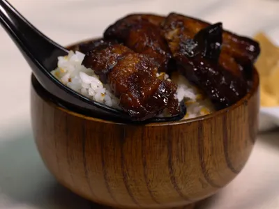 控肉飯