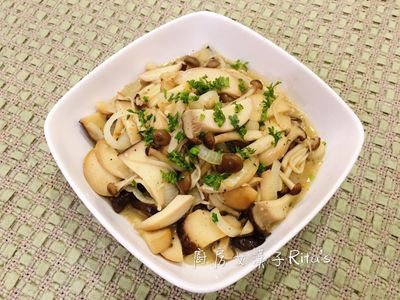 參考食譜 : 奶油菇菇