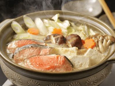 參考食譜 : 鮭魚大白菜