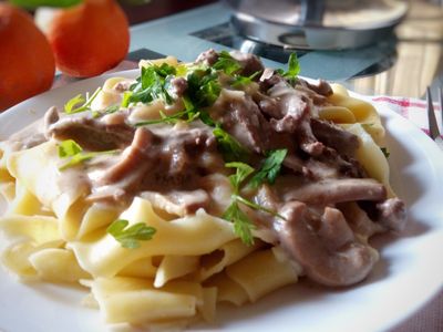 酸奶牛肉Beef Stroganoff