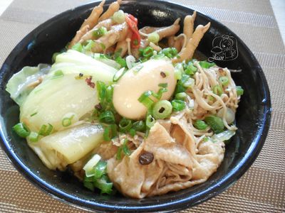 參考食譜 : 滷味 (速成自製辣油)