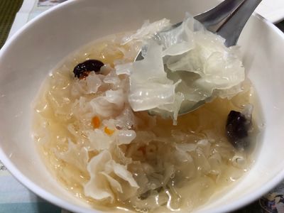 參考食譜 : 白木耳甜湯