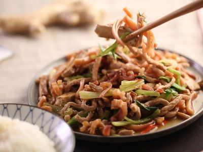 參考食譜 : 客家小炒