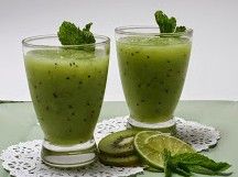 豐胸果汁：奇異果蜂蜜汁