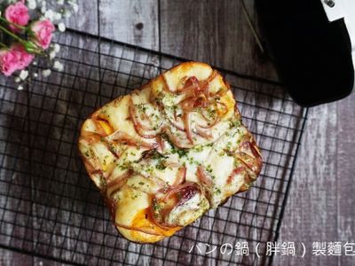 洋蔥起司火腿吐司-パンの鍋（胖鍋）