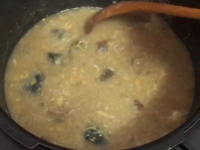 參考食譜 : ☀️皮蛋瘦肉粥☀️飛利浦萬用鍋