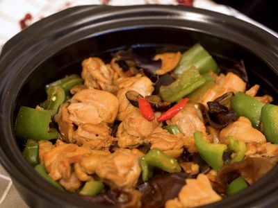 參考食譜 : 黃燜雞