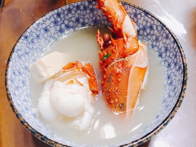 參考食譜 : 龍蝦味噌湯+龍蝦處理