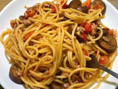 茄子番茄肉醬義大利麵