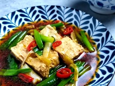 五分鐘蔥燒豆腐/ 凍豆腐DIY