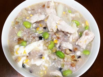 高蛋白「虱目魚柳鮮蔬五穀粥」530卡