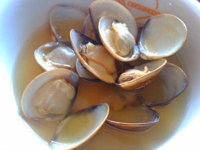 參考食譜 : 黃金蛤仔湯