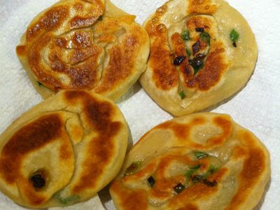 參考食譜 : 香酥小巧蔥油餅