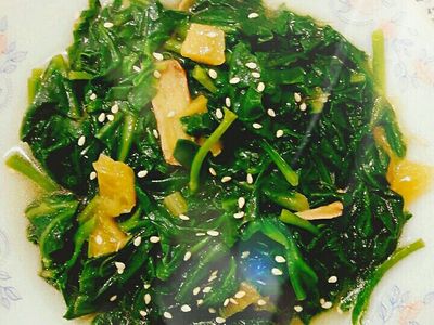 蔭鳳梨炒皇宮菜