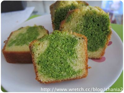 參考食譜 : 鬆餅粉做的抹茶磅蛋糕