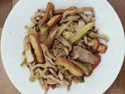 豆干炒豬肉