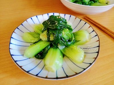 蒜香青江菜【飛利浦智慧萬用電子鍋】