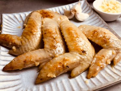 蒜香煎雞翅 /飛利浦智慧萬用鍋