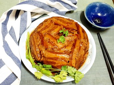 參考食譜 : 梅乾扣肉