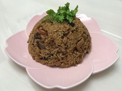 古早味的油飯，又香又油又好吃