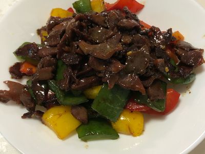 彩椒炒鸡肾