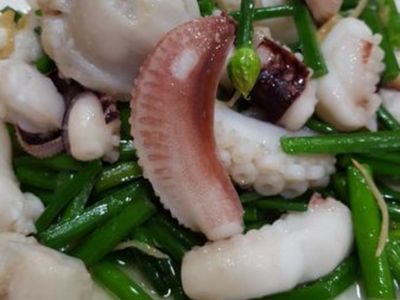 古早味韭菜花炒花枝