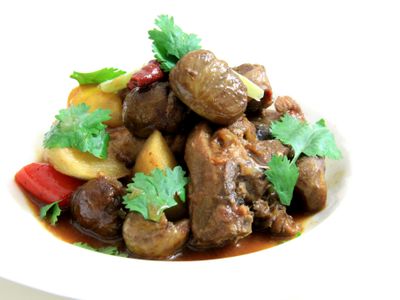 參考食譜 : 栗子燒雞
