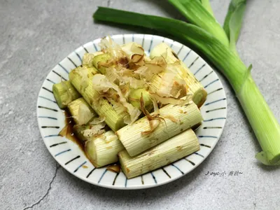 涼拌烤大蔥