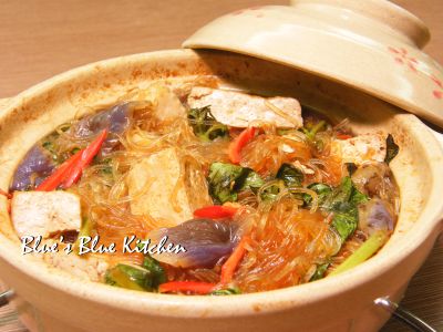 參考食譜 : 塔香茄子豆腐粉絲煲