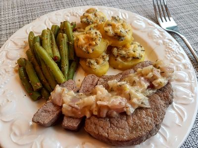 香煎牛排/焗烤馬鈴薯/奶油菜豆