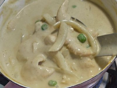 參考食譜 : 泰式椰汁綠咖哩雞