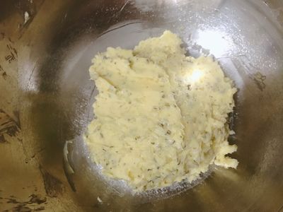 5分鐘搞定！超簡單《大蒜抹醬》